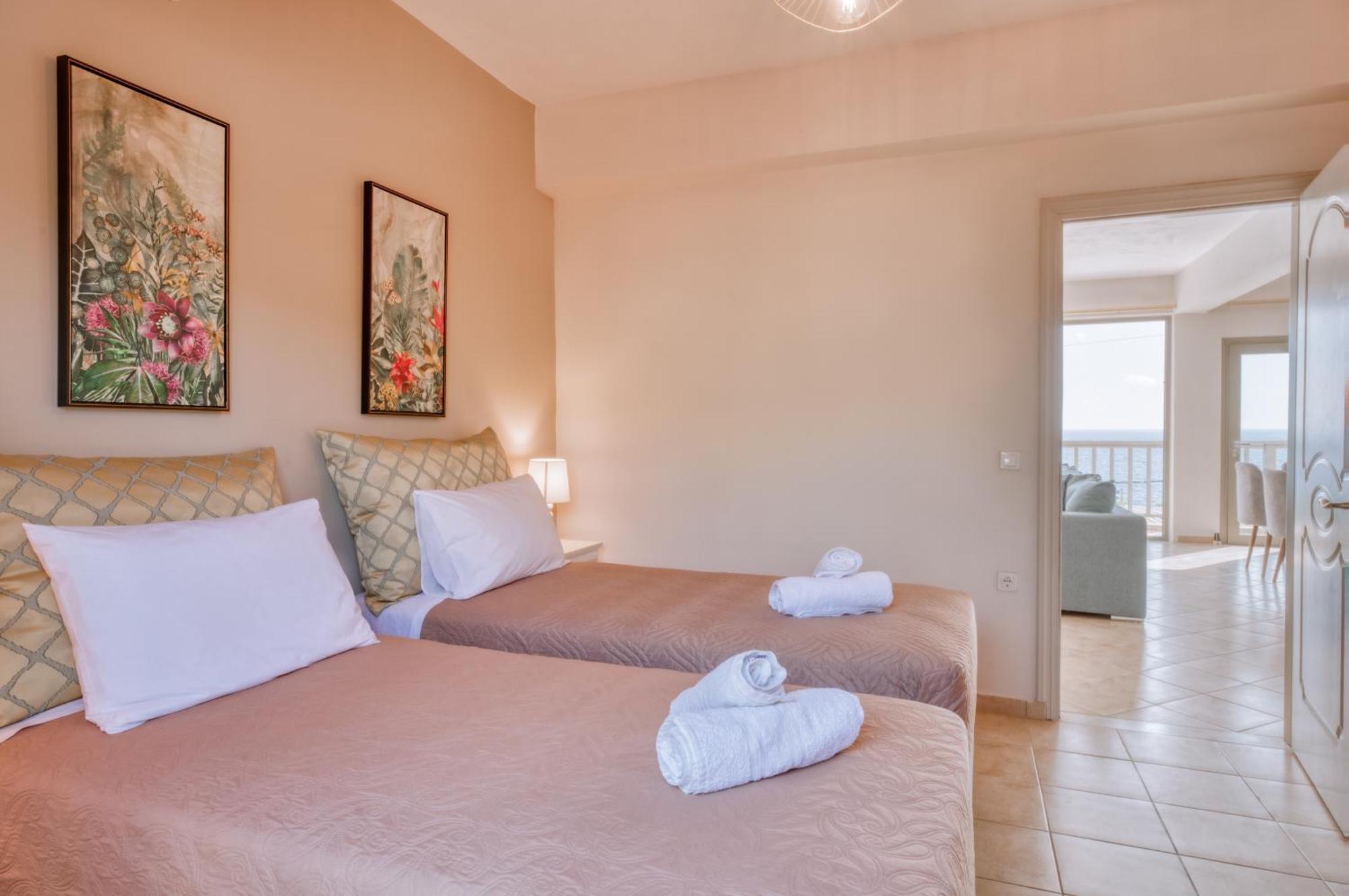 Roxa Seaview Apartment Agios Leon Екстериор снимка